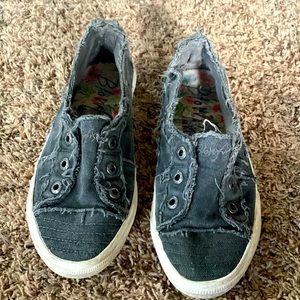 Womens Blowfish size 8.5